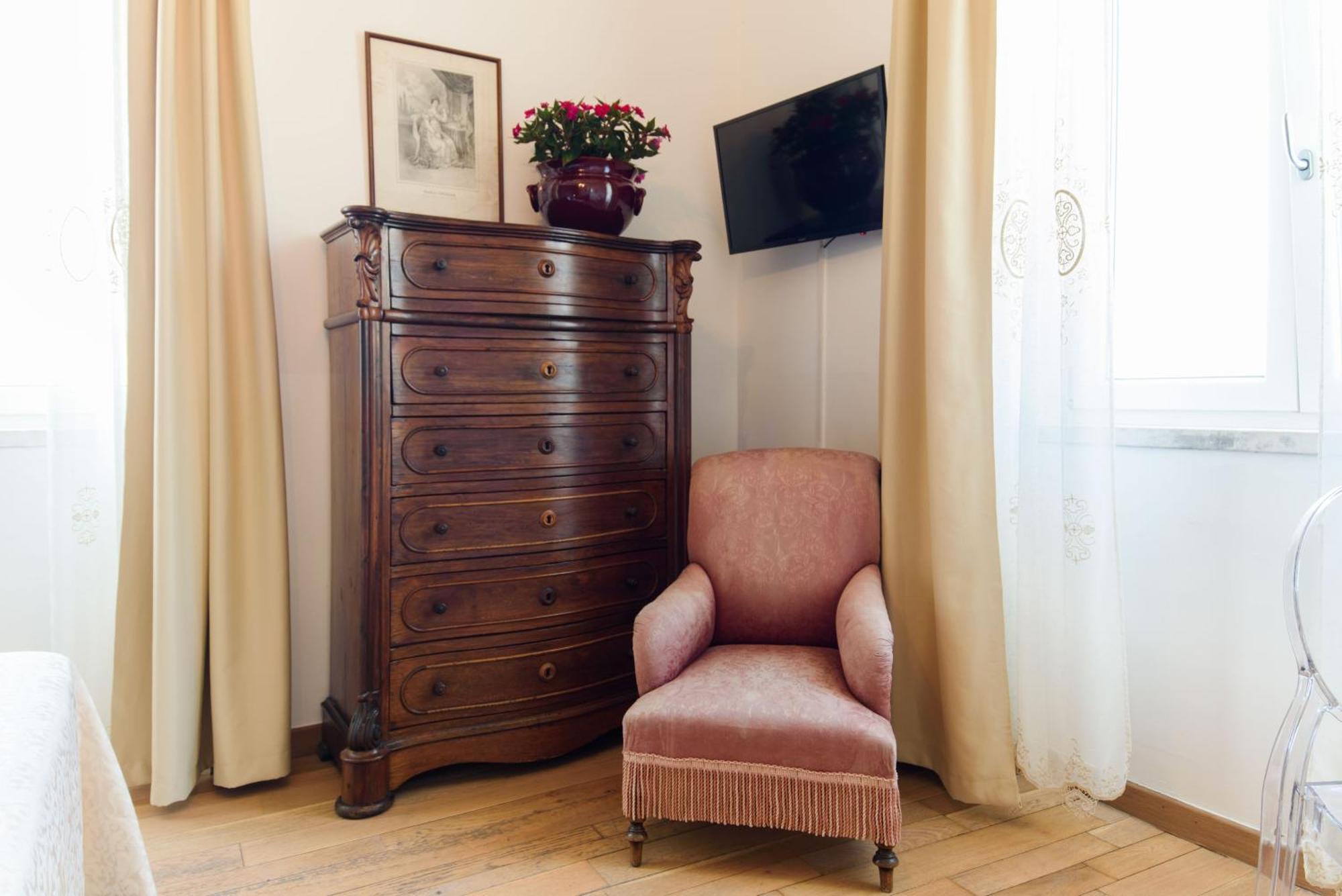 Giu Al Mulino Guest House Pontecagnano Bagian luar foto